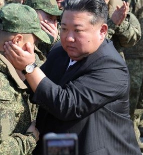 Kim Jong-un Tegaskan Kesiapan Pasok Rudal ke Iran: “Satu Rudal Cukup Lenyapkan Israel”