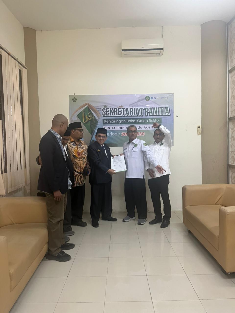 Calon Rektor UIN Ar-Raniry 2026-2030 Dibuka, Prof Siddiq Armia Pendaftar Pertama