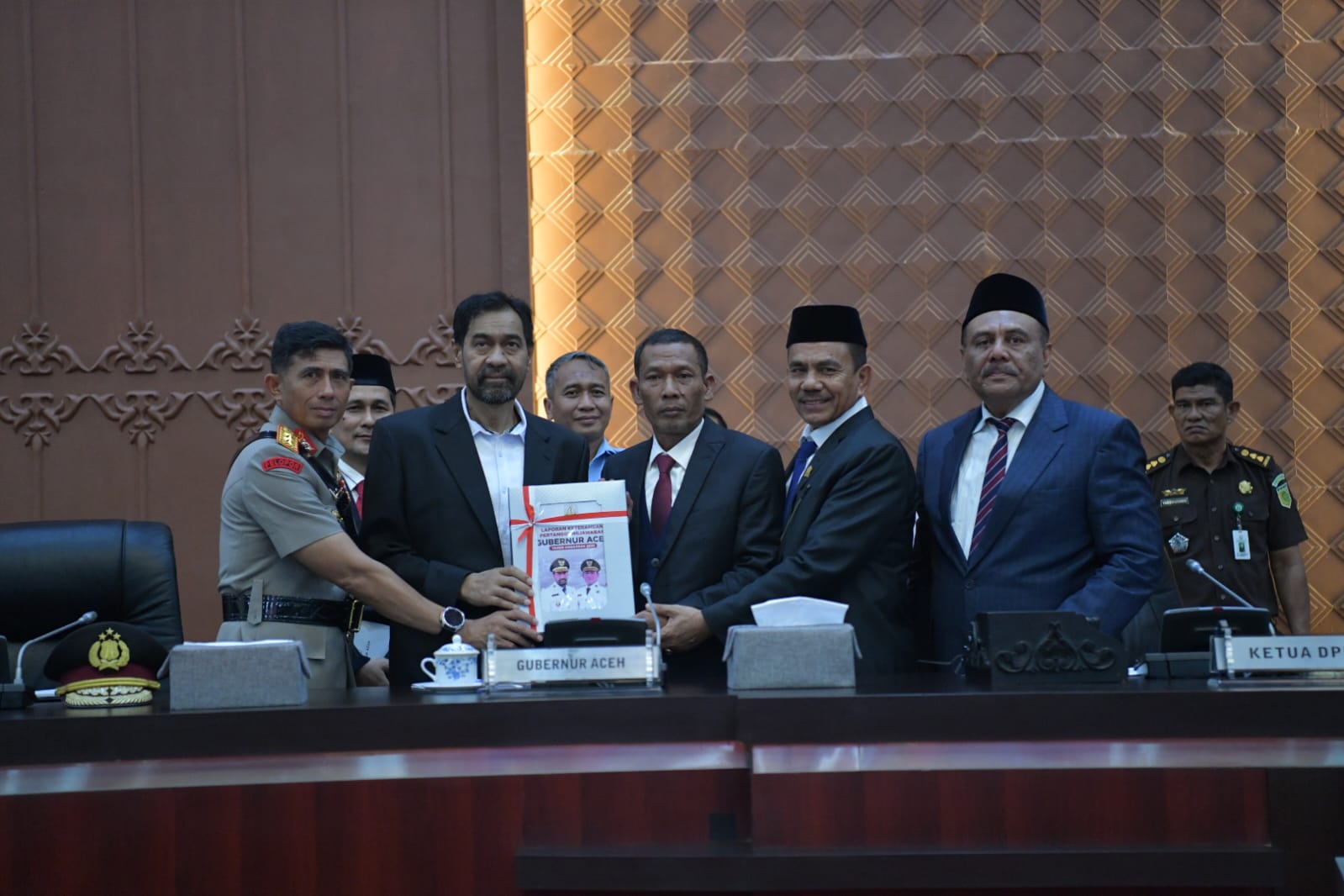 Mualem Sampaikan LKPJ 2025: IPM Aceh Meningkat dan Kemiskinan Menurun Signifikan
