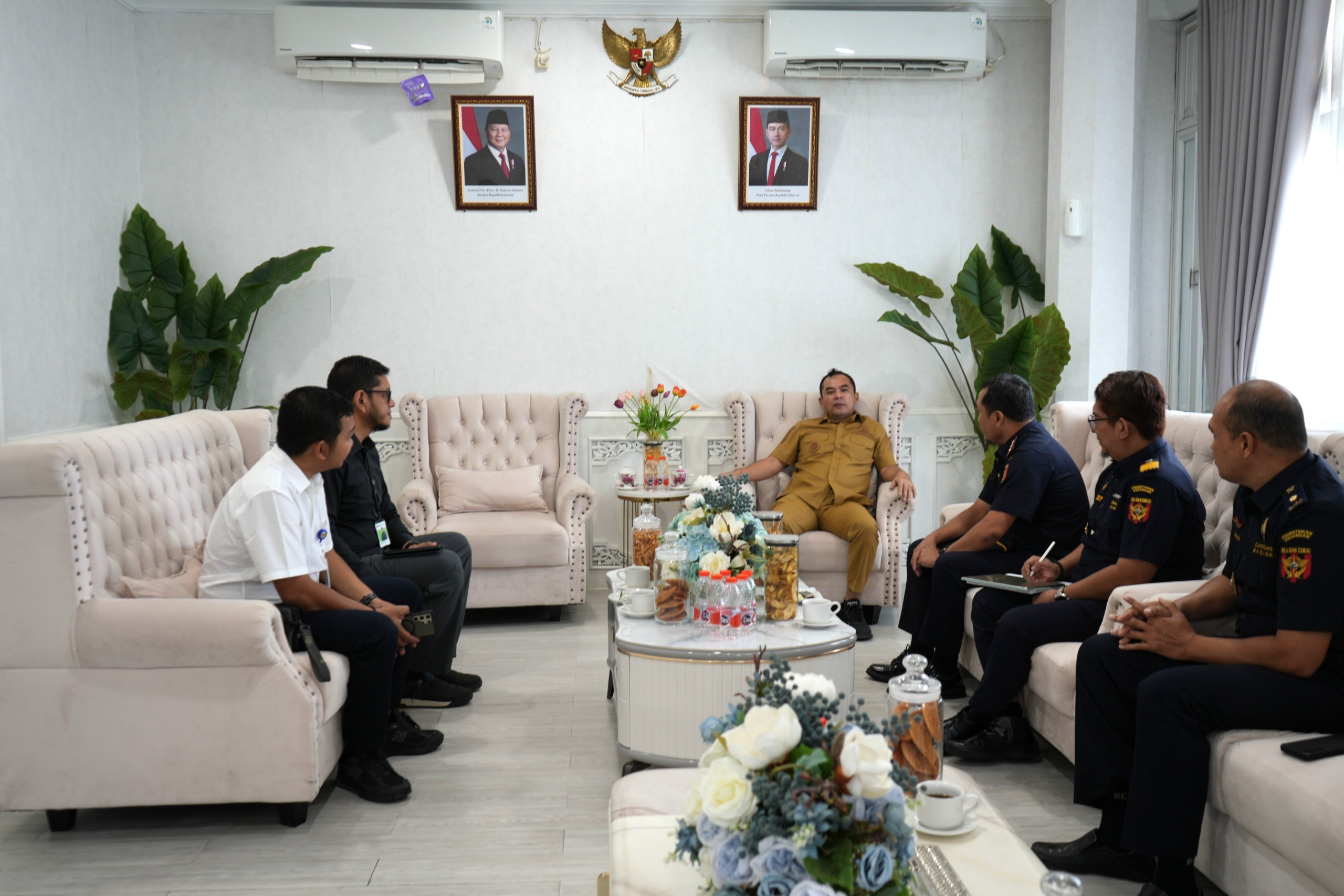 Perkuat Sinergi Pasca-Lebaran, Bea Cukai Lhokseumawe Sambangi Pj Wali Kota