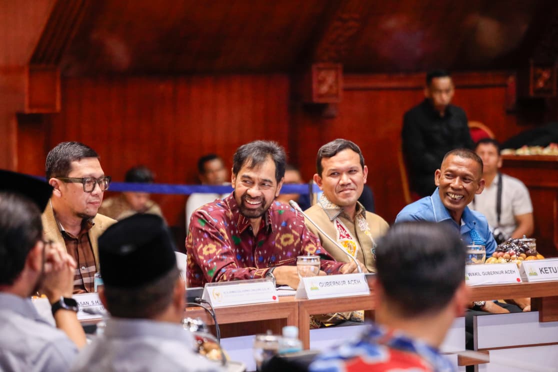 Mualem Usulkan Dana Otsus Aceh Minimal 2,5 Persen, Baleg DPR-RI Beri Lampu Hijau
