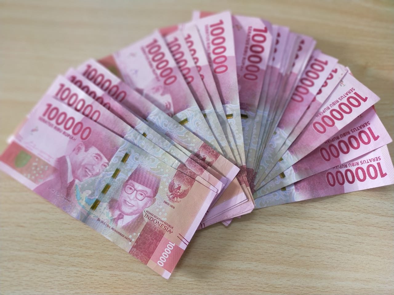 Stimulus ekonomi, bisa atasi defisit anggaran?