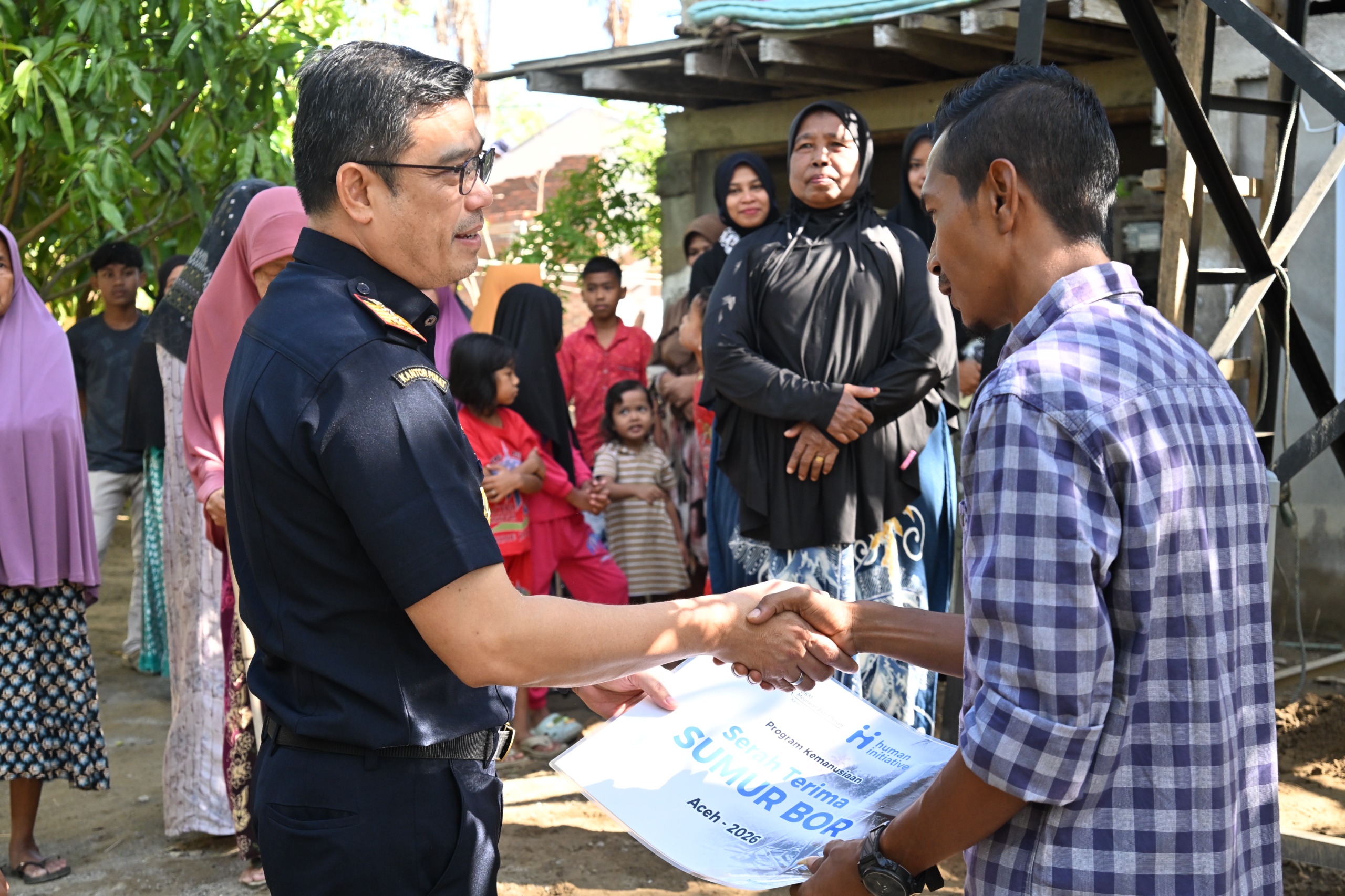 Pasca-Banjir, DKM Baitut Tamam Bea Cukai Aceh dan Human Initiative Resmikan Wakaf Sumur Bor di Pidie Jaya dan Bireuen