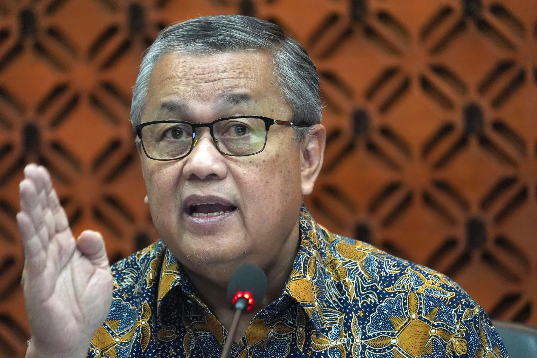 Perry Warjiyo Mengundurkan Diri dari Gubernur BI, Destry Damayanti Diangkat Jadi Pejabat Sementara