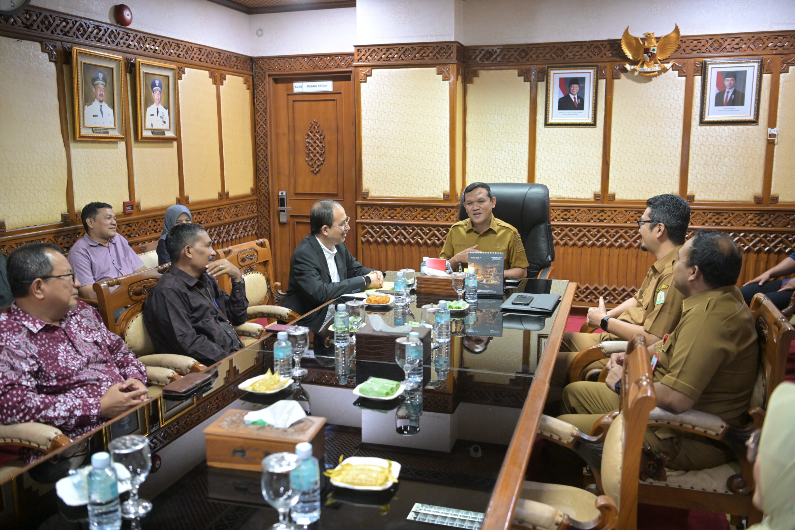 Dorong Kualitas Pendidikan, Wagub Aceh Fadhlullah Perkuat Sinergi dengan LLDIKTI dan PTS