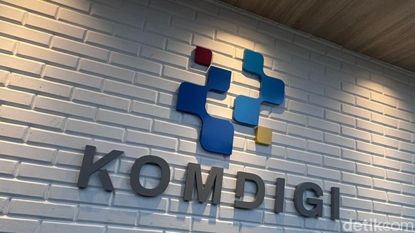 Sensorship Digital Masif, Kementerian Komdigi Tekan Kritik Warga Lewat Takis Konten X