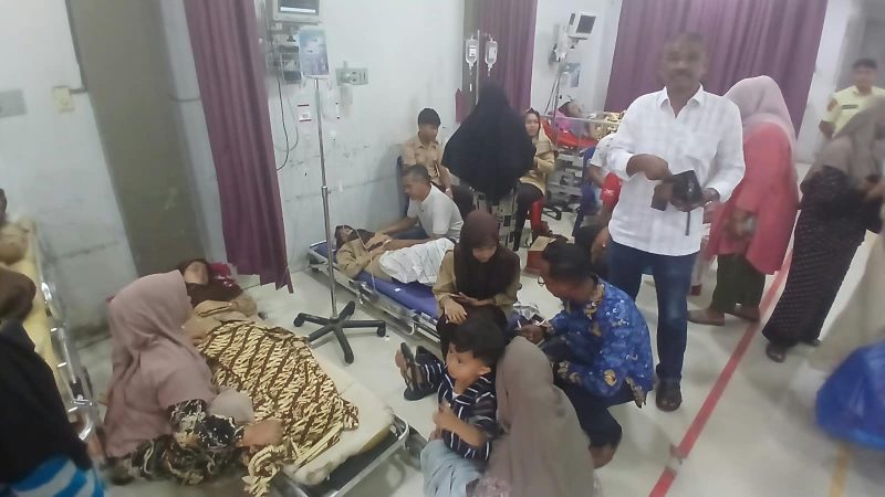 Belasan Siswa SMAN I Kuala Keracunan MBG